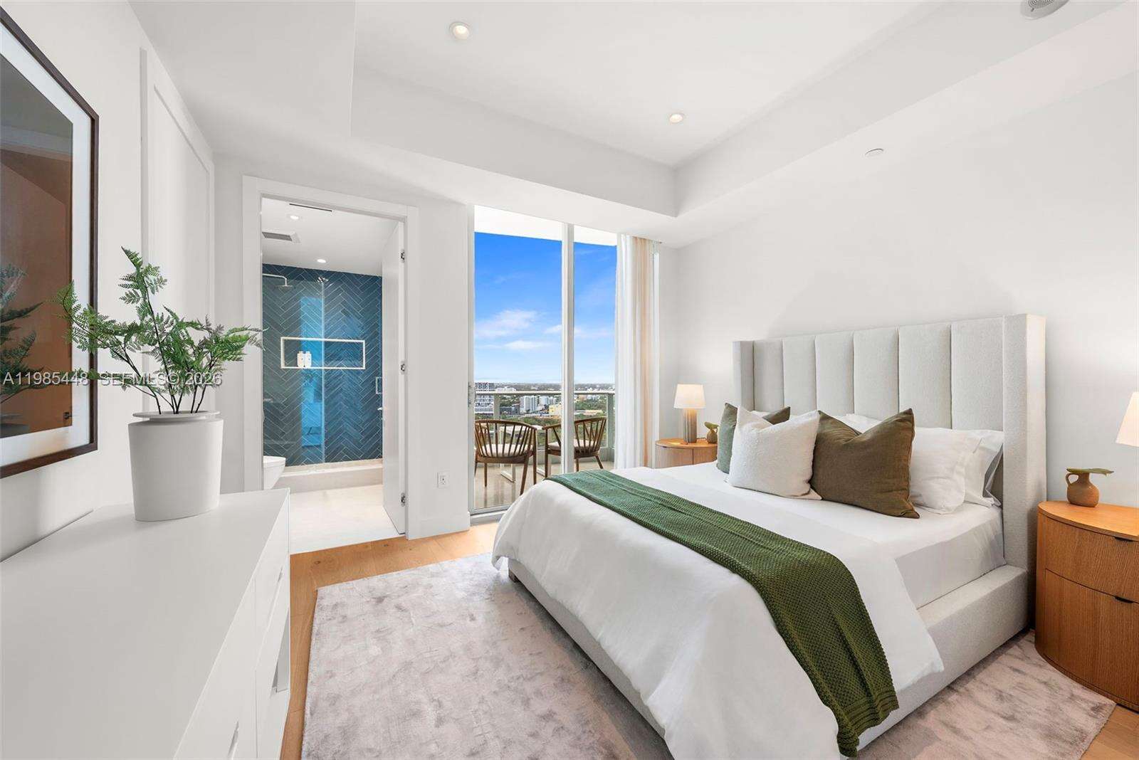 Grovenor House at 2627 Bayshore Dr, Miami, FL 33133 - For Sale photo 22