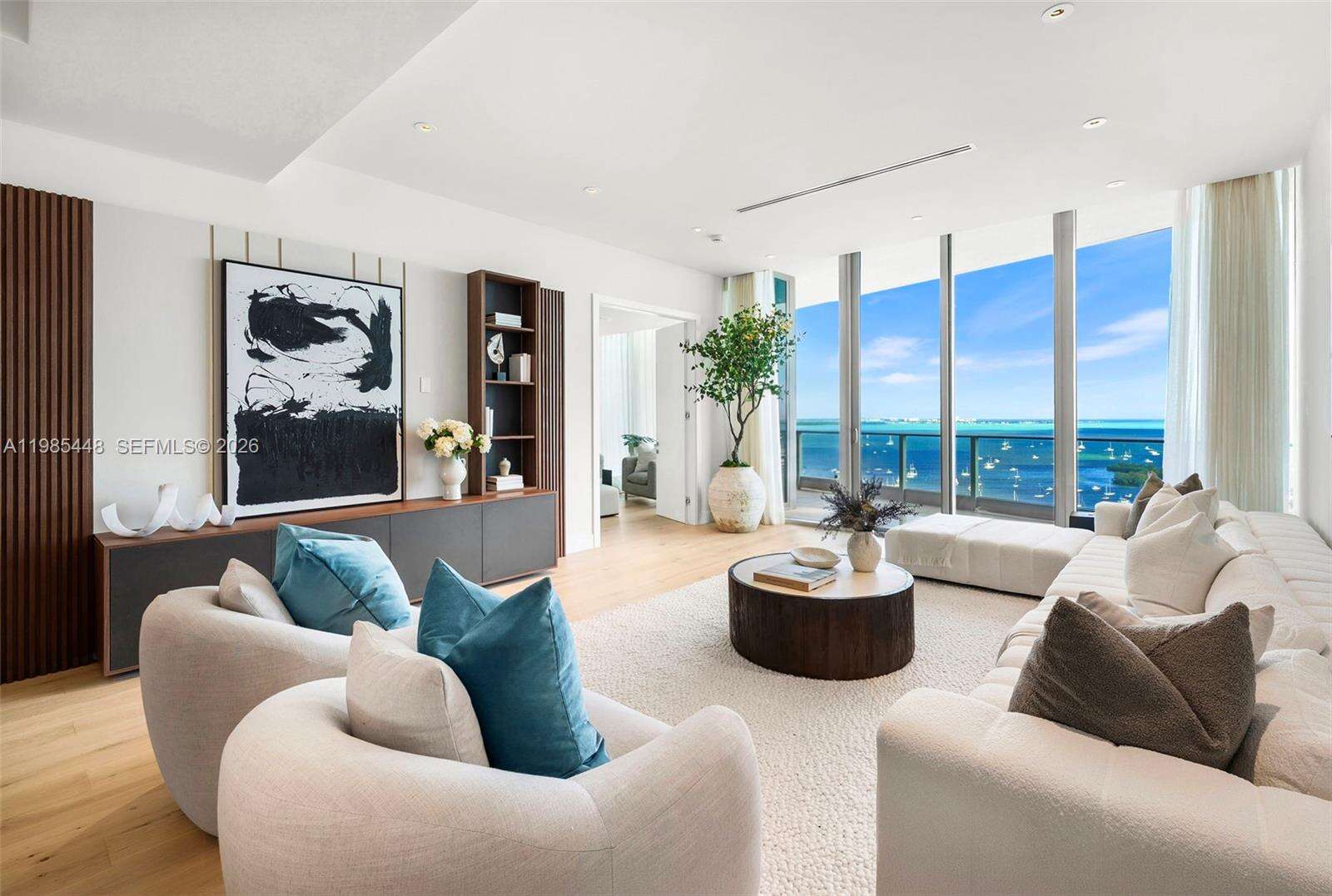 Grovenor House at 2627 Bayshore Dr, Miami, FL 33133 - For Sale photo 8