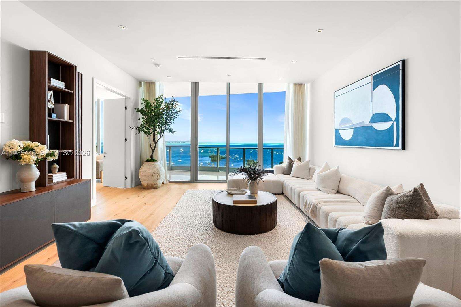 Grovenor House at 2627 Bayshore Dr, Miami, FL 33133 - For Sale photo 9