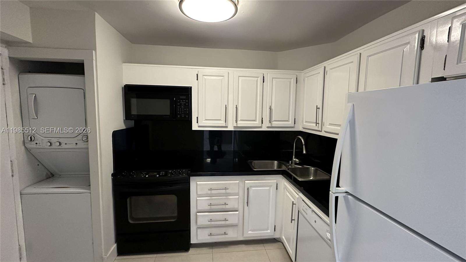 Brickell Bay Club at 2333 Brickell Ave, Miami, FL 33129 - For Sale photo 15