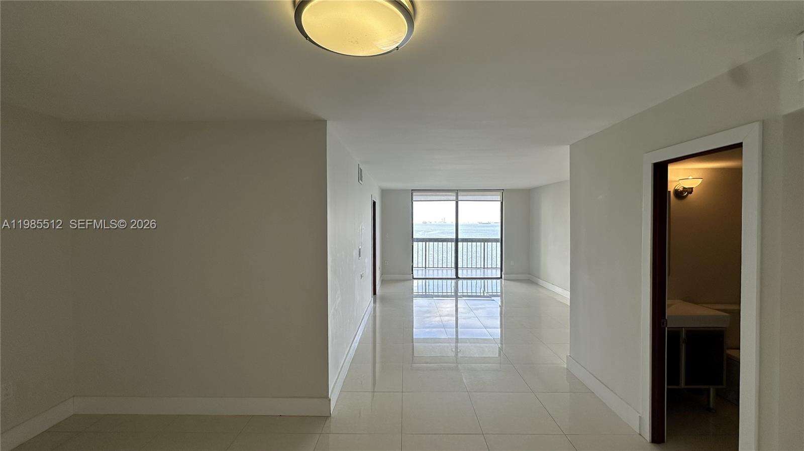 Brickell Bay Club at 2333 Brickell Ave, Miami, FL 33129 - For Sale photo 8