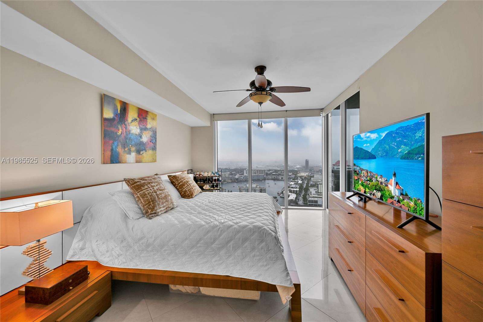 BEACH CLUB THREE - 1800 Ocean Dr, Hallandale Beach, FL 33009 | Picture 21