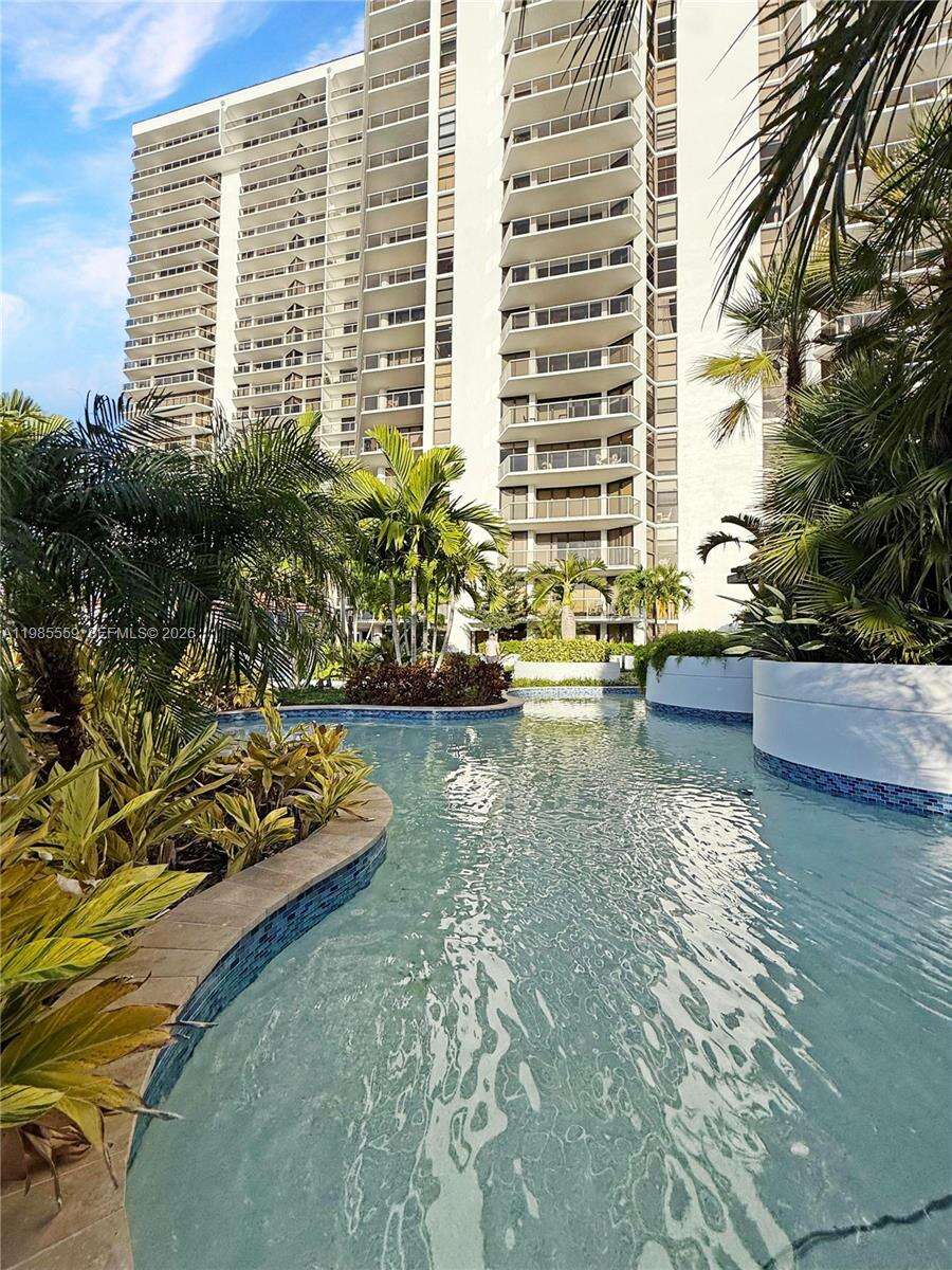 Hamptons West at 20281 Country Club Dr, Aventura, FL 33180 - For Sale photo 20