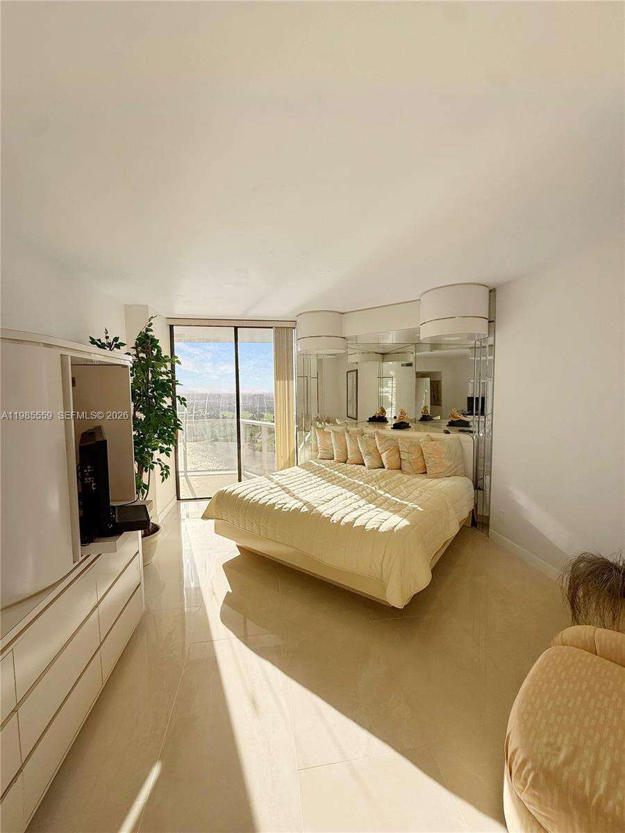 Hamptons West at 20281 Country Club Dr, Aventura, FL 33180 - For Sale photo 8