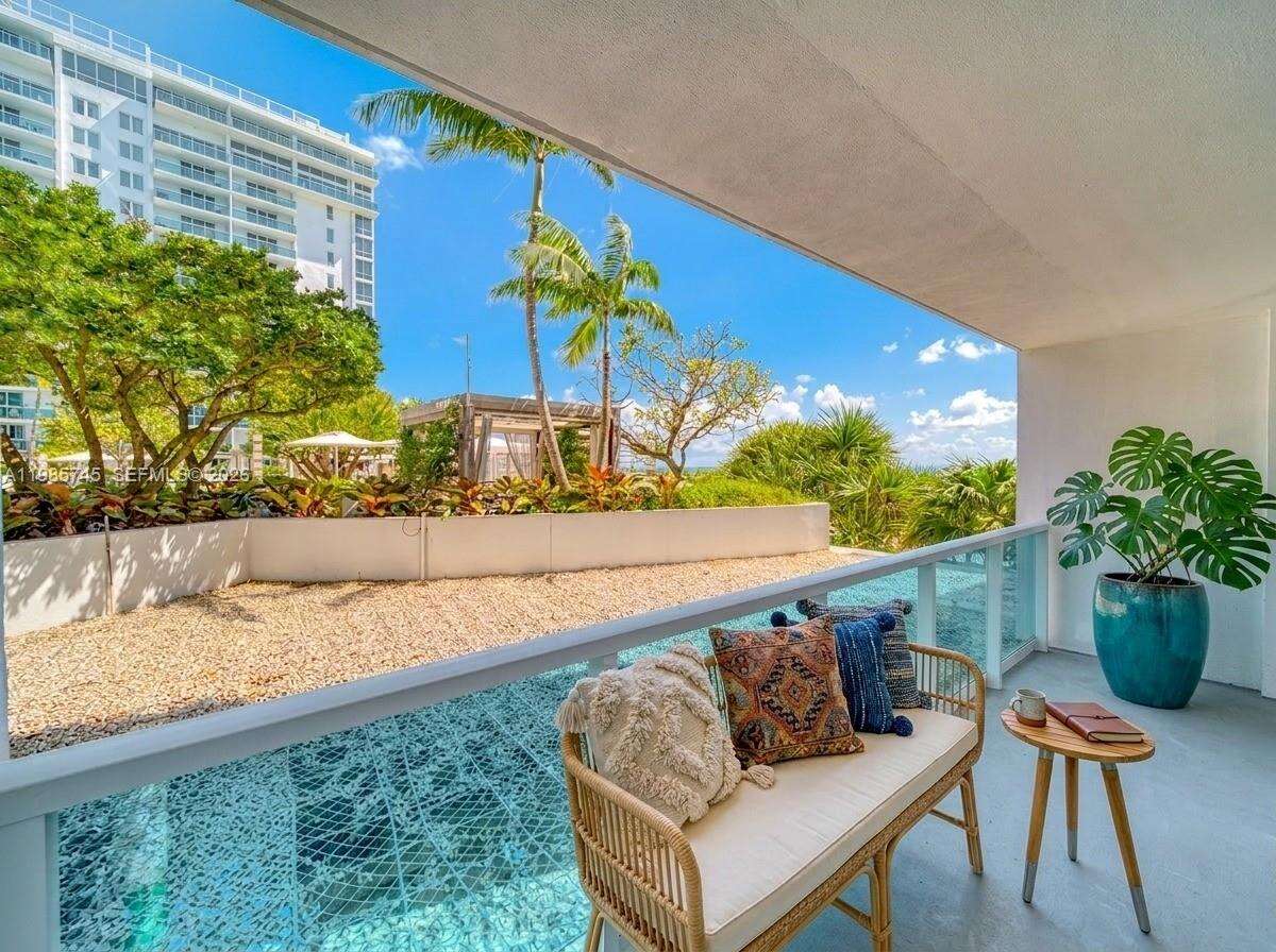 Roney Palace at 2301 Collins Ave, Miami Beach, FL 33139 - For Sale photo 20
