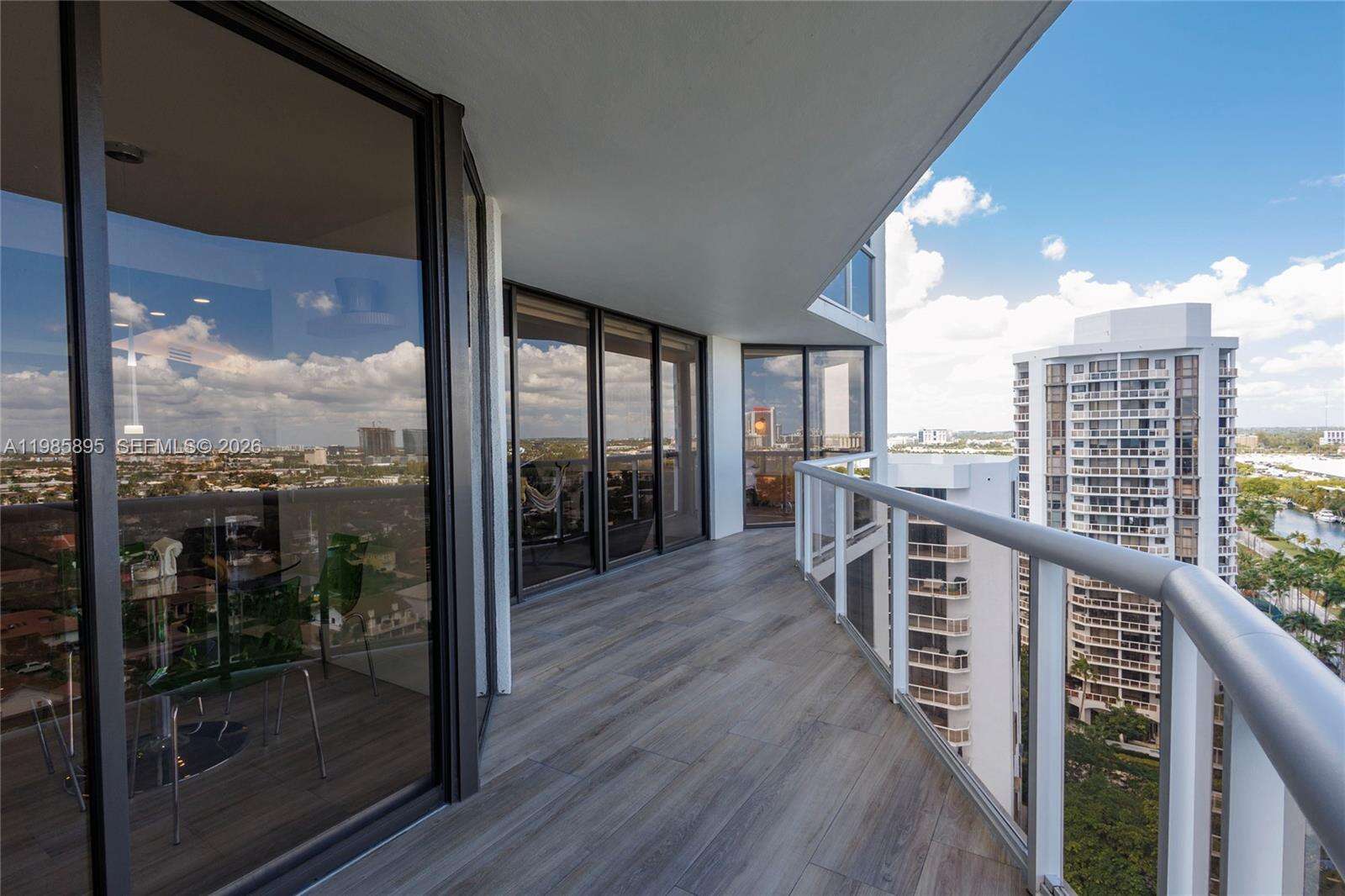 Harborside At The Waterways at 3640 Yacht Club Dr, Aventura, FL 33180 - For Sale photo 24