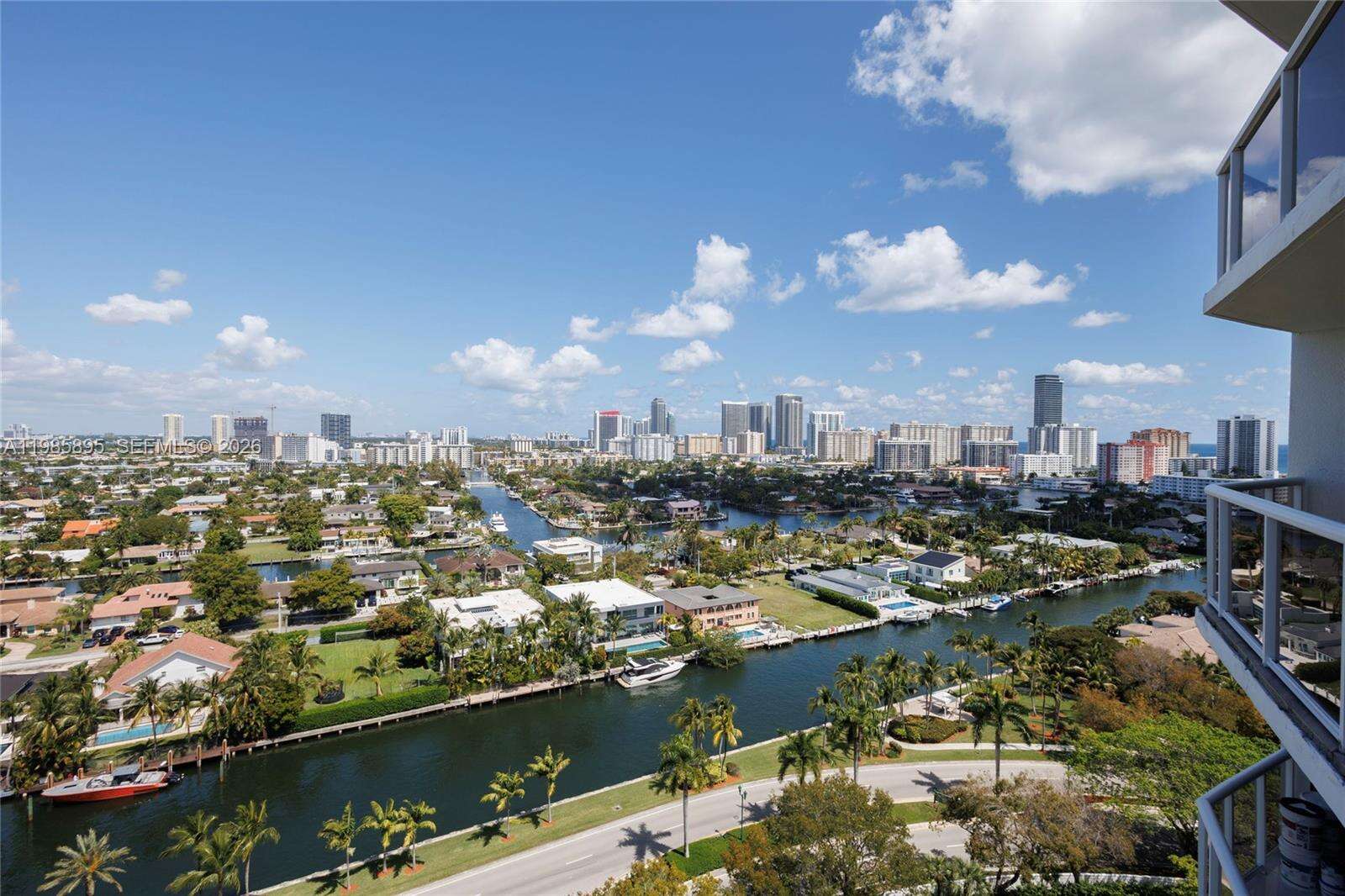 Harborside At The Waterways at 3640 Yacht Club Dr, Aventura, FL 33180 - For Sale photo 27