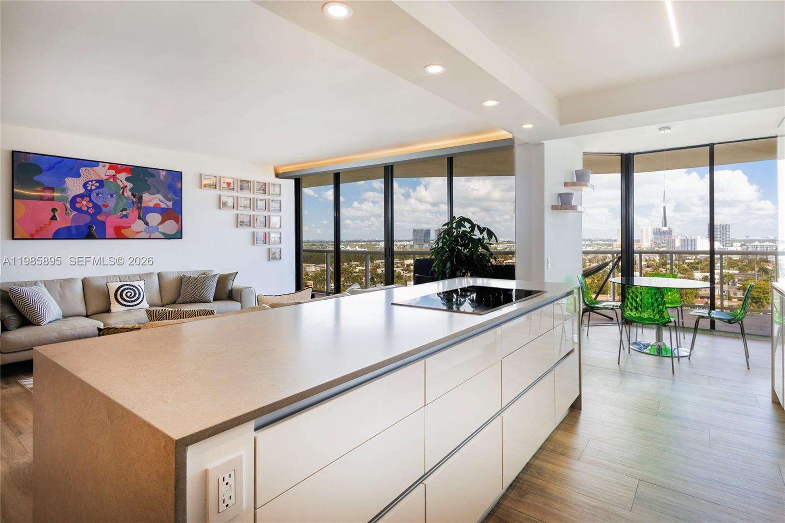 Harborside At The Waterways at 3640 Yacht Club Dr, Aventura, FL 33180 - For Sale photo 4
