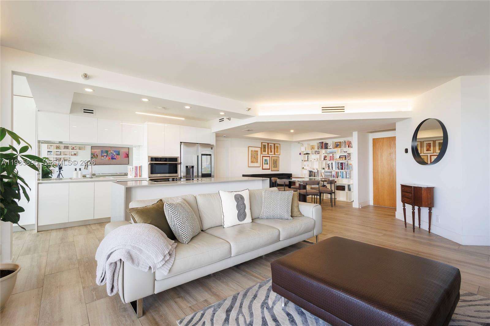 Harborside At The Waterways at 3640 Yacht Club Dr, Aventura, FL 33180 - For Sale photo 6