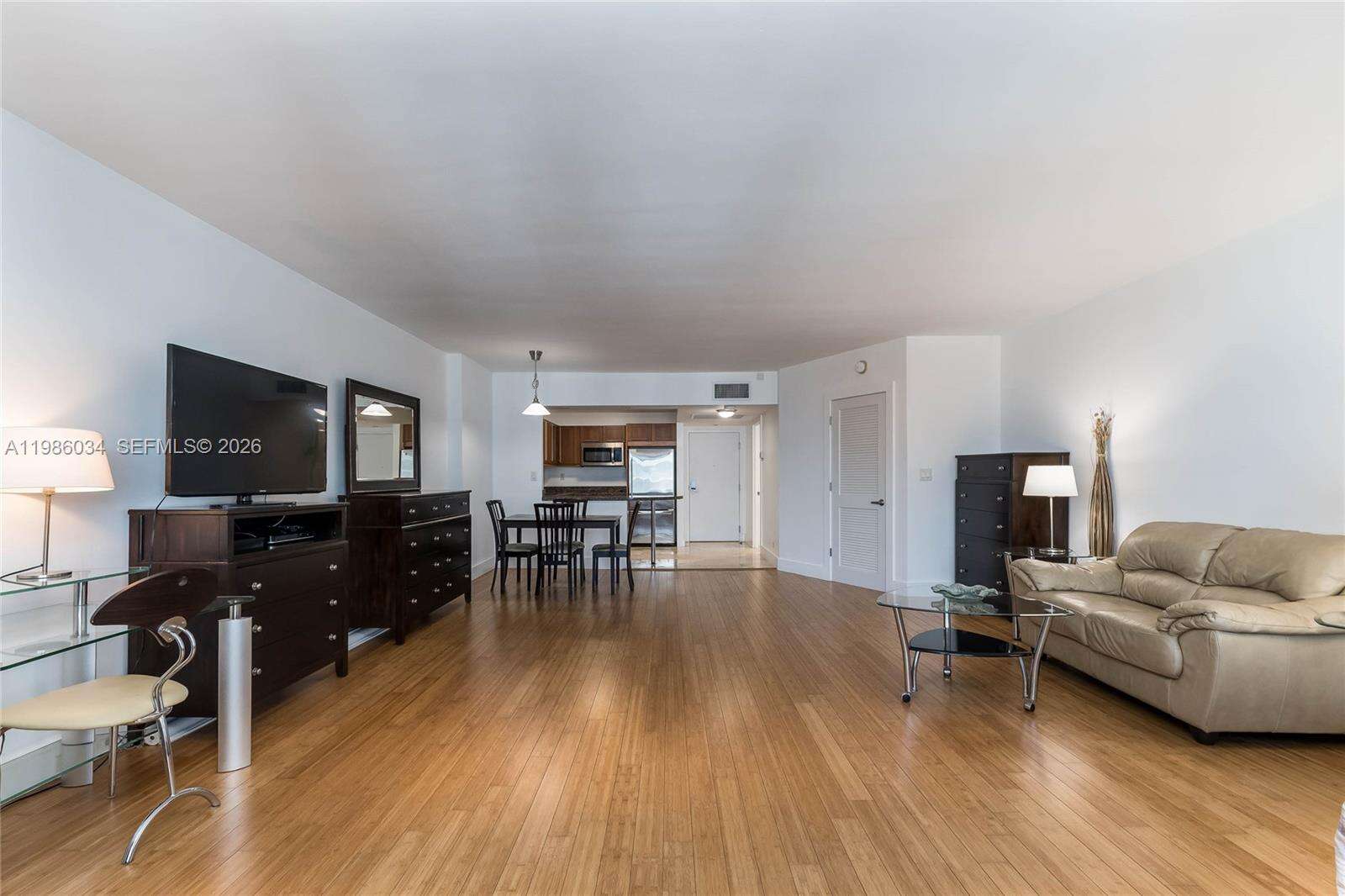 Roney Palace at 2301 Collins Ave, Miami Beach, FL 33139 - For Sale photo 10