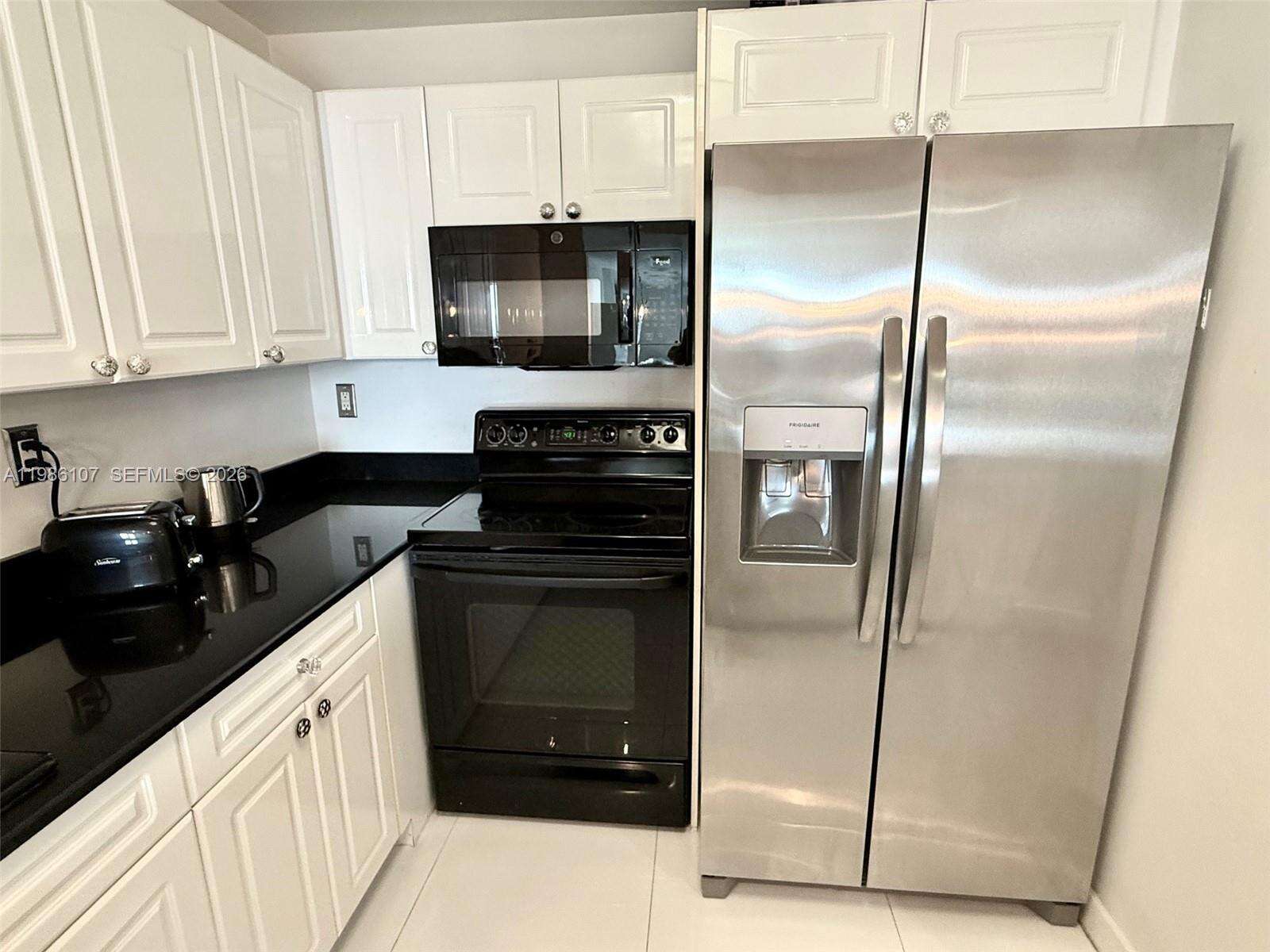 Roney Palace at 2301 Collins Ave, Miami Beach, FL 33139 - For Sale photo 12