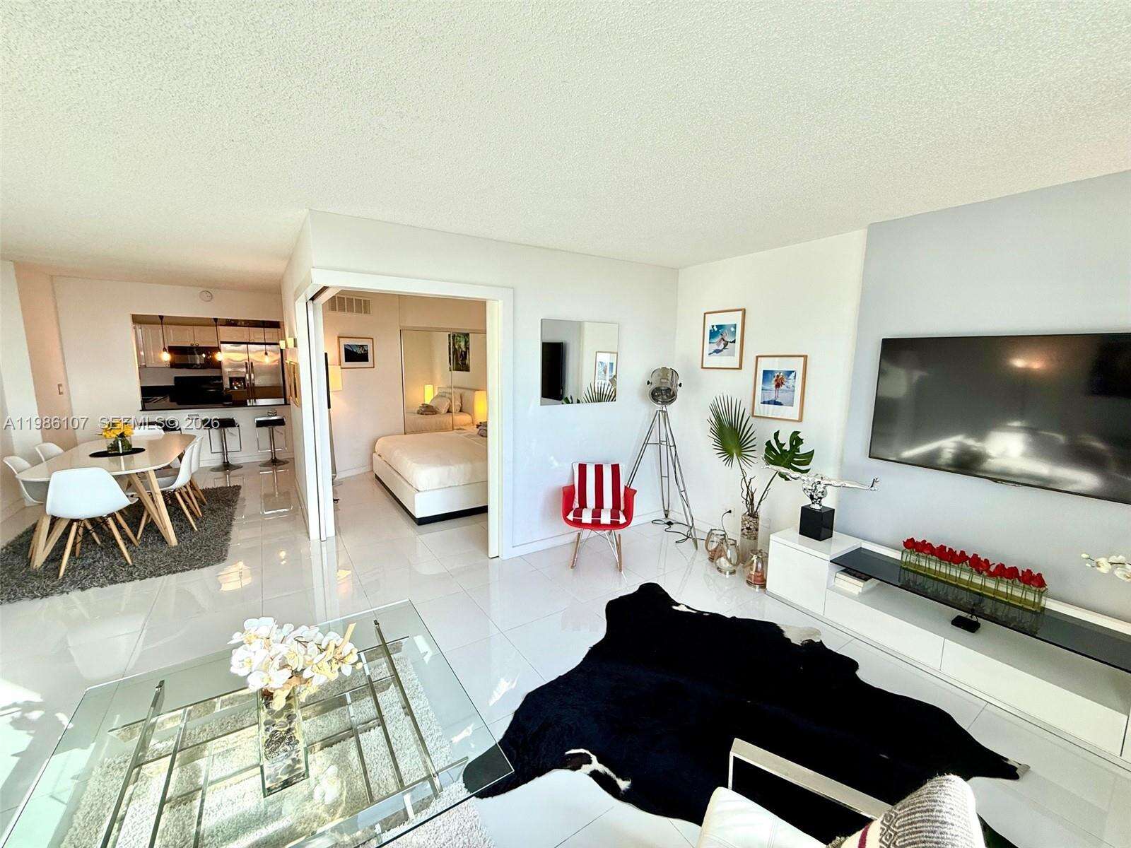 Roney Palace at 2301 Collins Ave, Miami Beach, FL 33139 - For Sale photo 5