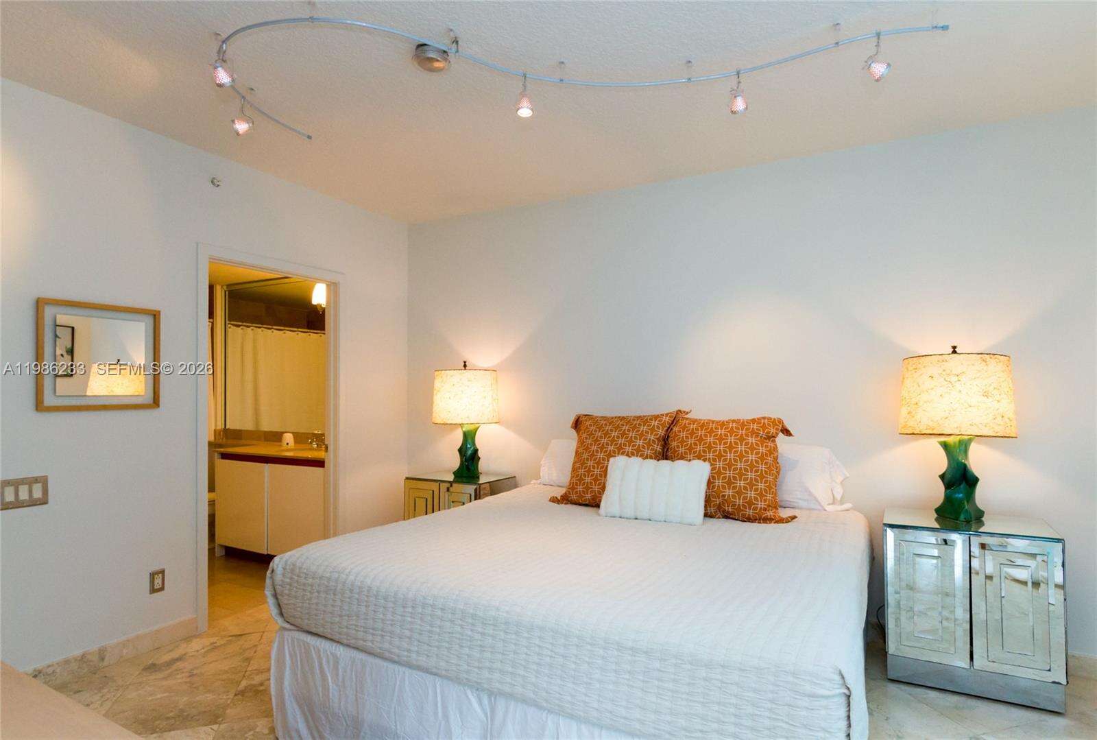 1500 OCEAN DRIVE - 1500 Ocean Dr, Miami Beach, FL 33139 | Picture 179