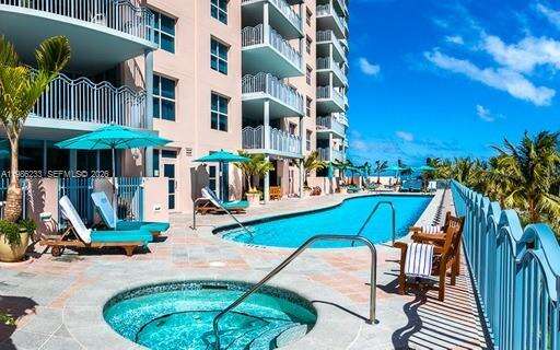1500 OCEAN DRIVE - 1500 Ocean Dr, Miami Beach, FL 33139 | Picture 289