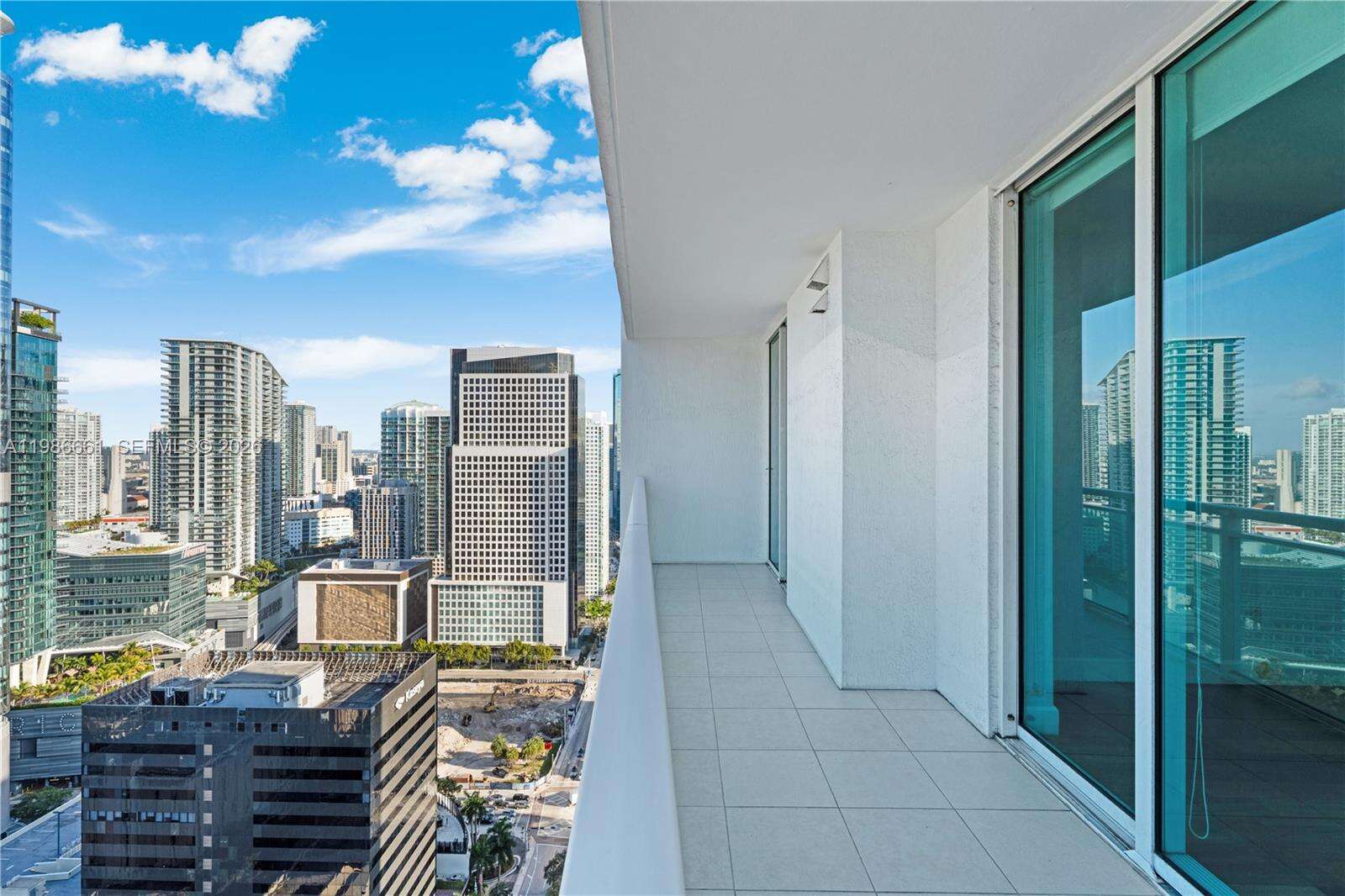 The Plaza On Brickell West at 951 Brickell Ave, Miami, FL 33131 - For Sale photo 19