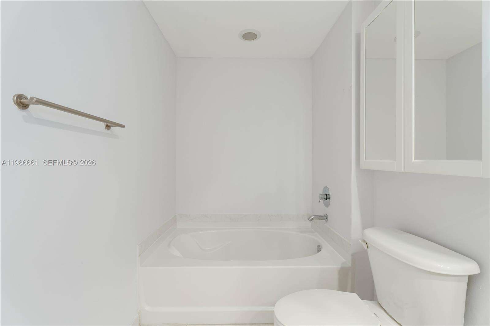The Plaza On Brickell West at 951 Brickell Ave, Miami, FL 33131 - For Sale photo 28