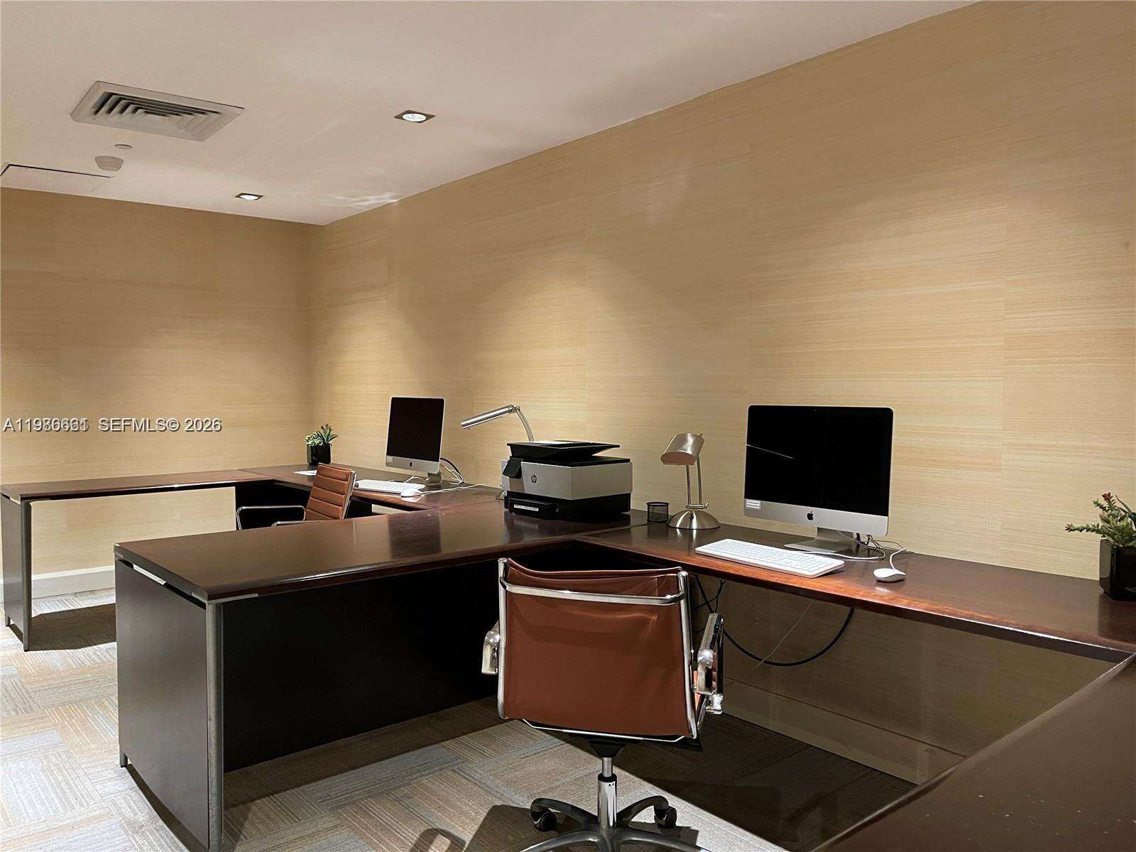 The Plaza On Brickell West at 951 Brickell Ave, Miami, FL 33131 - For Sale photo 54