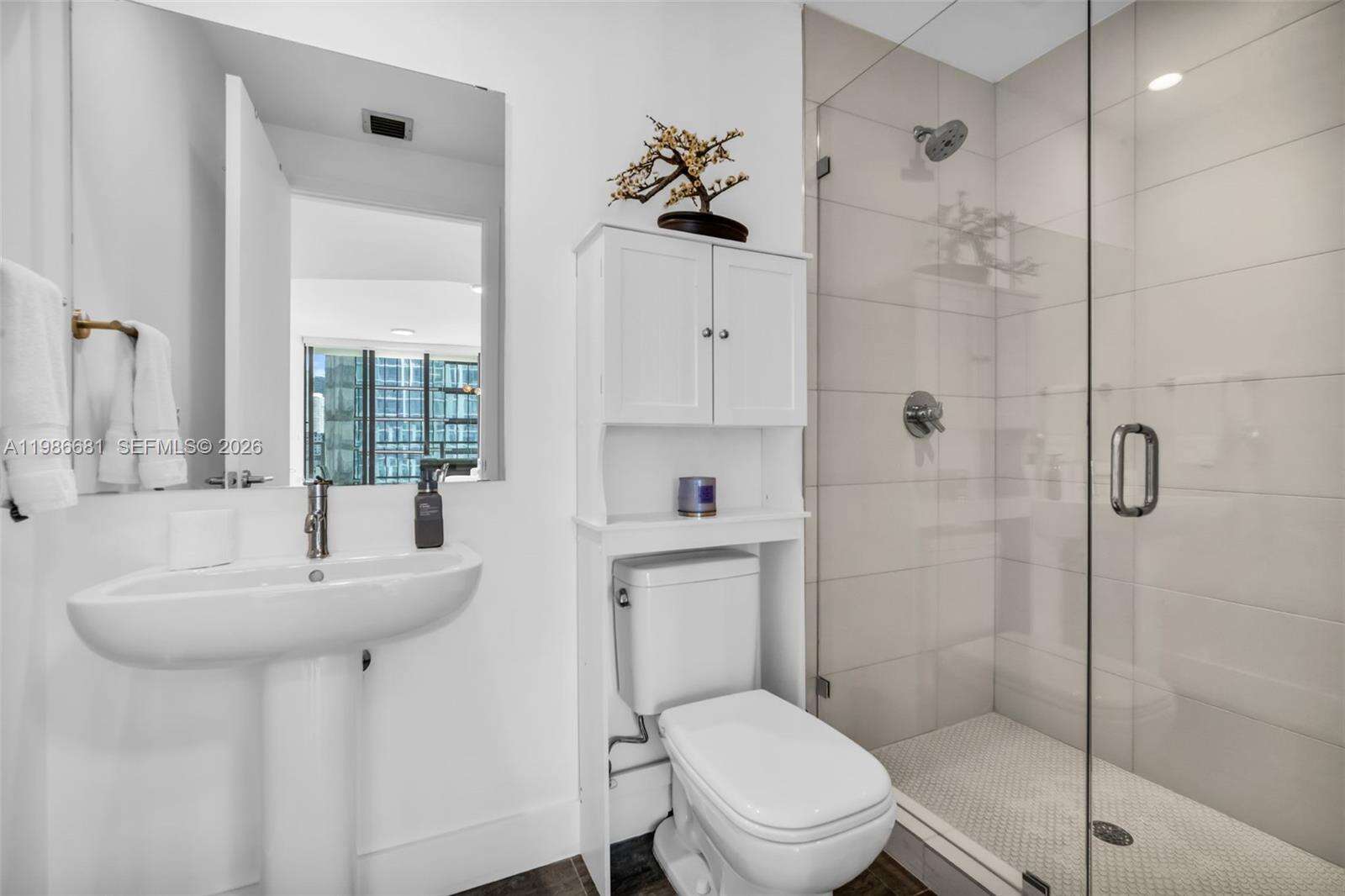 Biscayne Beach at 2900 7 Ave, Miami, FL 33137 - For Sale photo 5