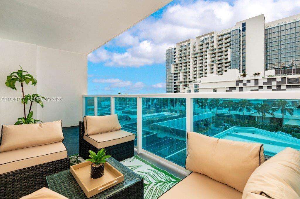 RONEY PALACE - 2301 Collins Ave, Miami Beach, FL 33139 | Picture 1