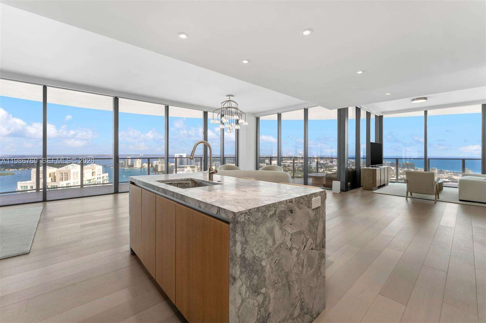 FIVE PARK - 500 Alton Rd, Miami Beach, FL 33139 | Picture 7