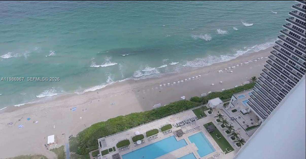 BEACH CLUB THREE - 1800 Ocean Dr, Hallandale Beach, FL 33009 | Picture 26