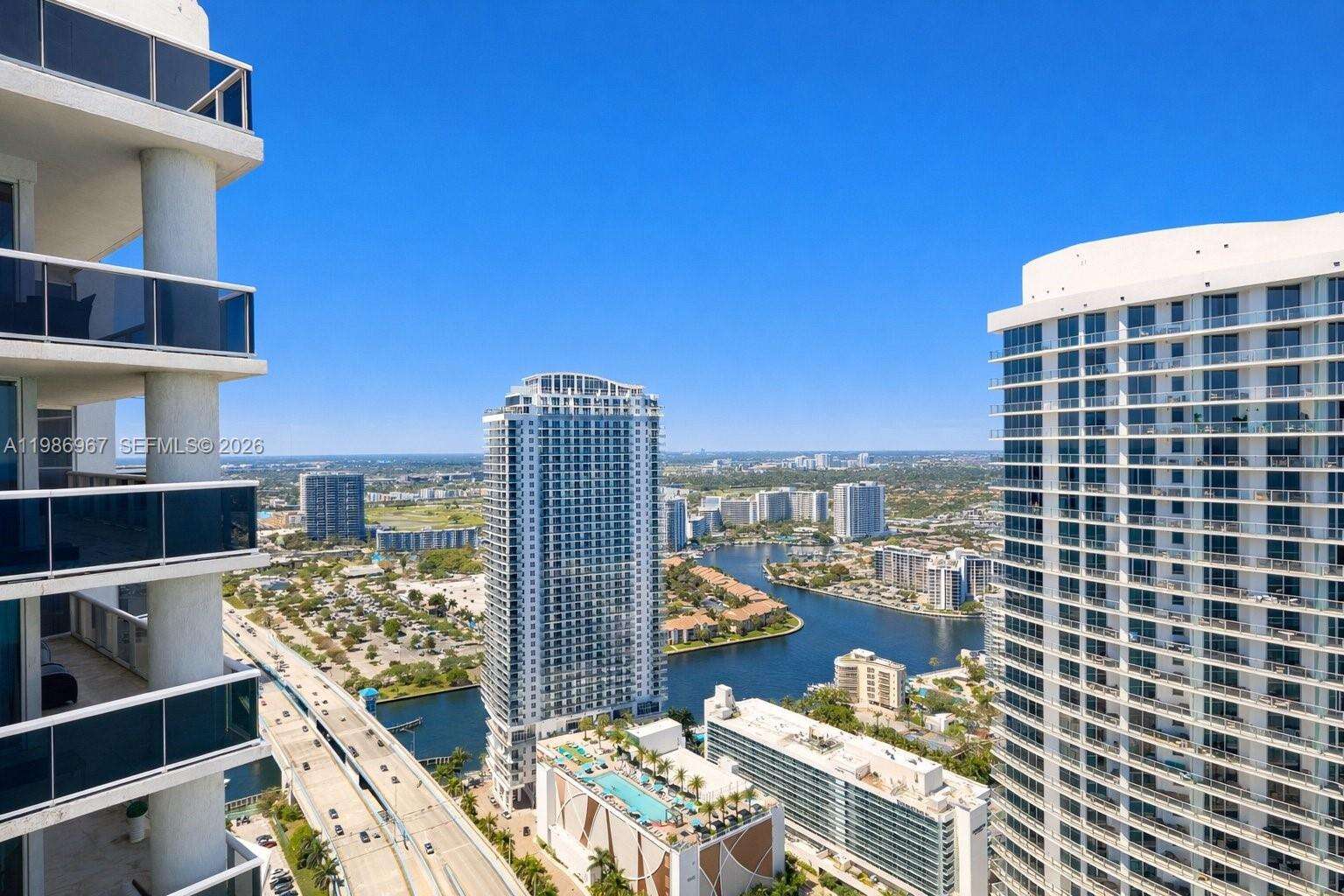 BEACH CLUB THREE - 1800 Ocean Dr, Hallandale Beach, FL 33009 | Picture 27