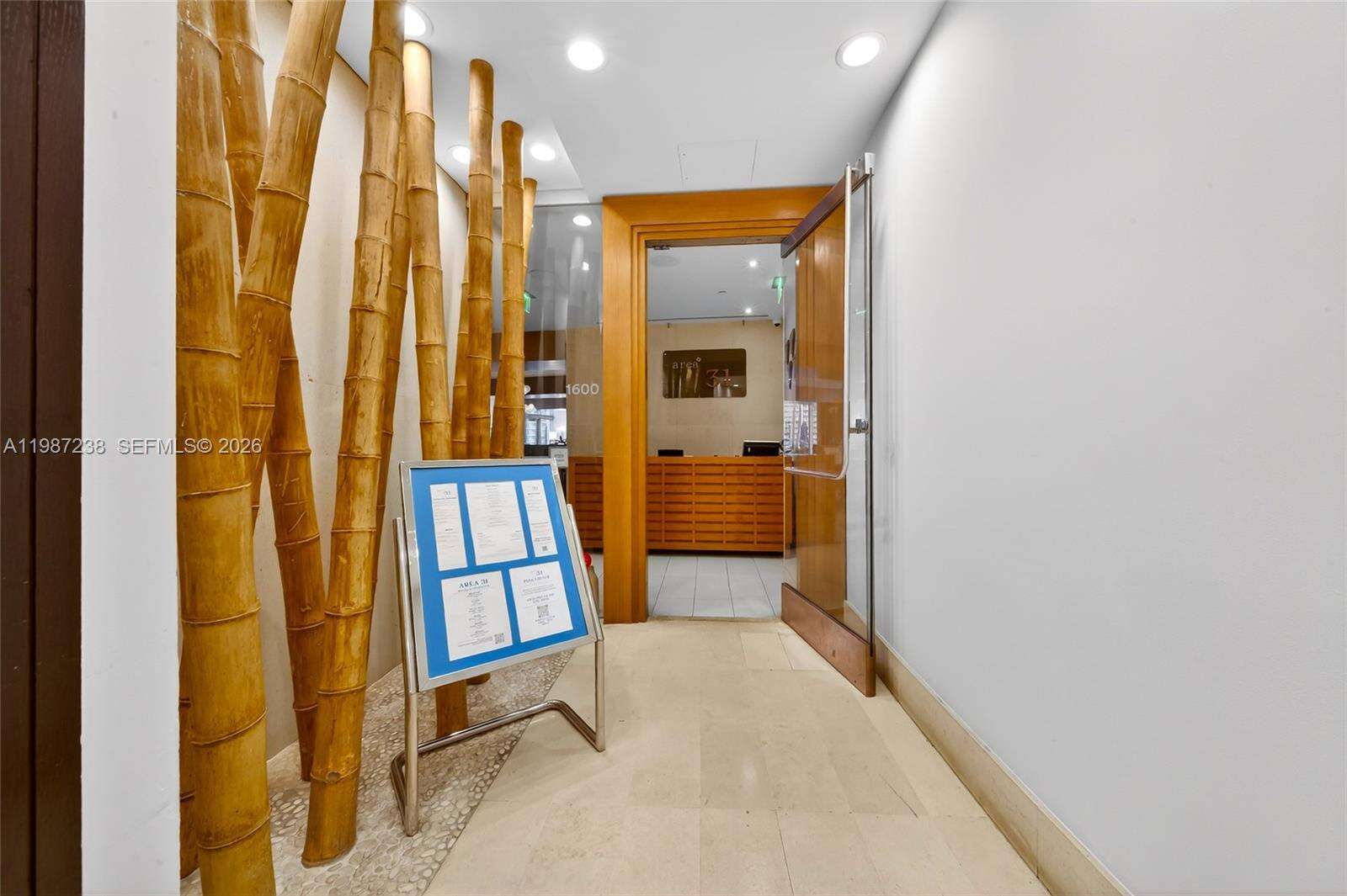 EPIC WEST - 200 Biscayne Blvd Way, Miami, FL 33131 | Picture 19