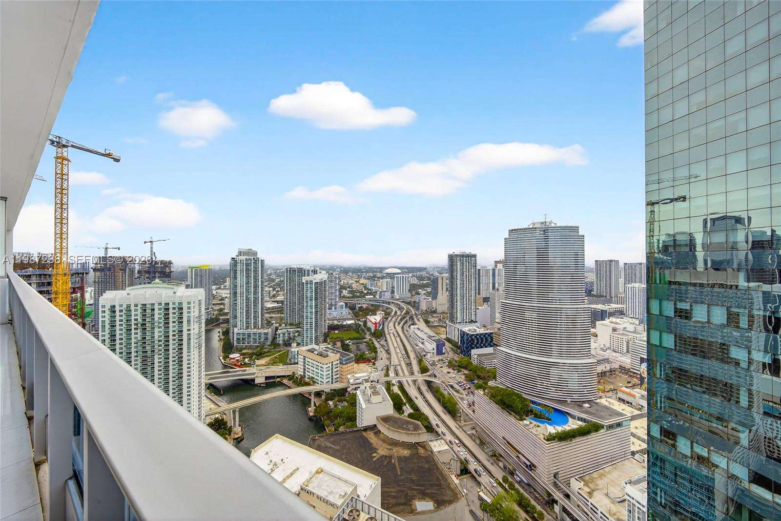 EPIC WEST - 200 Biscayne Blvd Way, Miami, FL 33131 | Picture 24