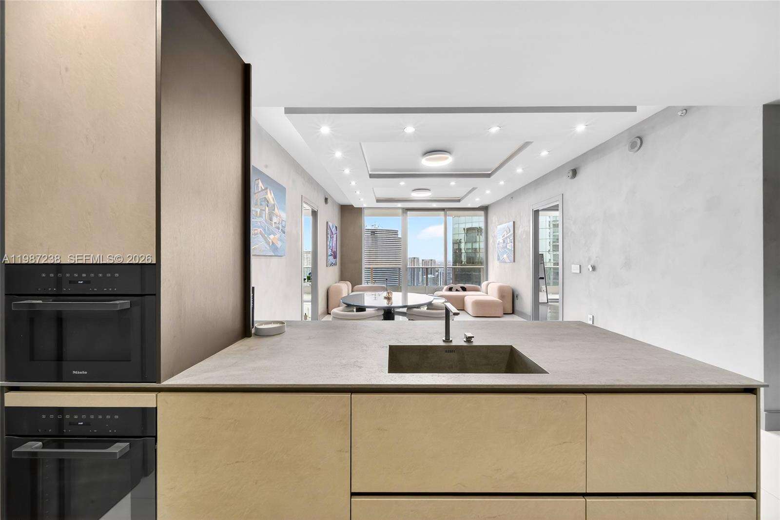 EPIC WEST - 200 Biscayne Blvd Way, Miami, FL 33131 | Picture 29