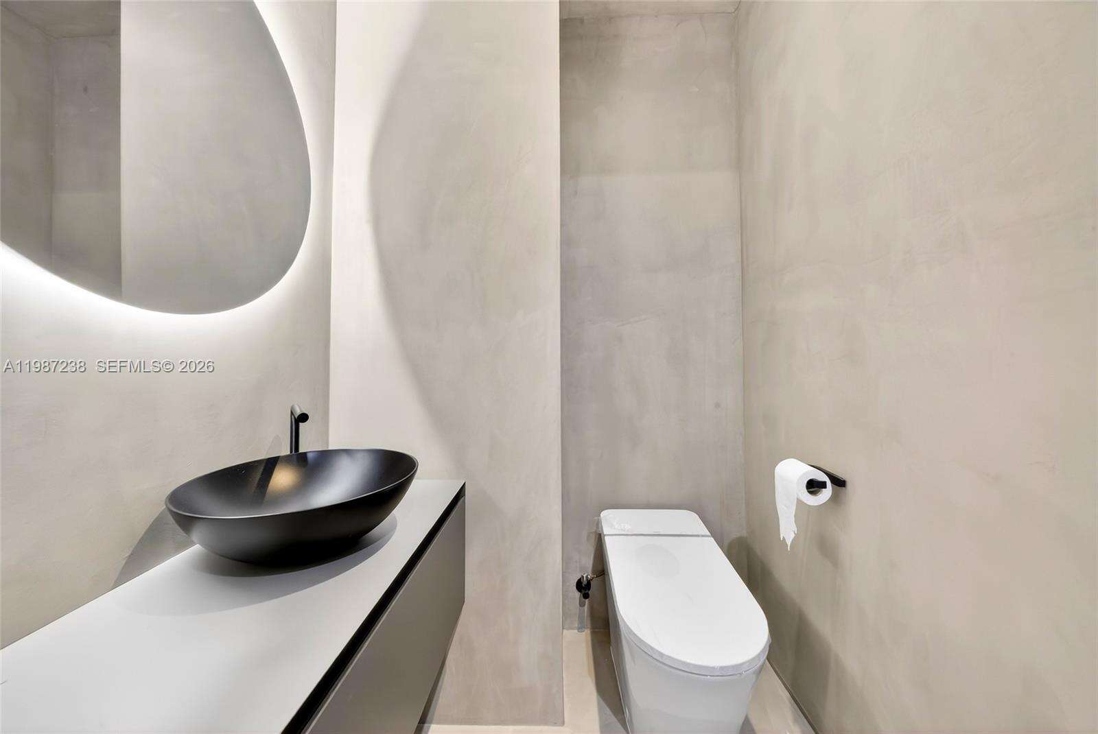 EPIC WEST - 200 Biscayne Blvd Way, Miami, FL 33131 | Picture 34