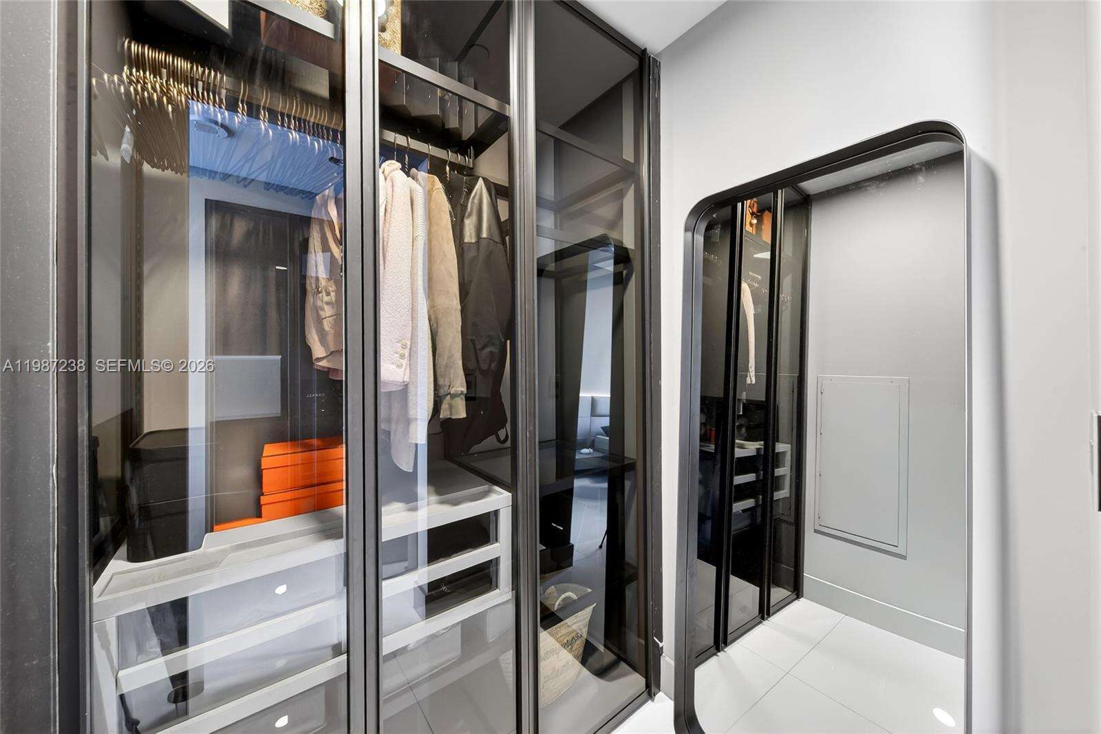 EPIC WEST - 200 Biscayne Blvd Way, Miami, FL 33131 | Picture 48