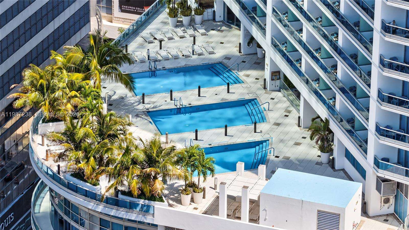 EPIC WEST - 200 Biscayne Blvd Way, Miami, FL 33131 | Picture 6