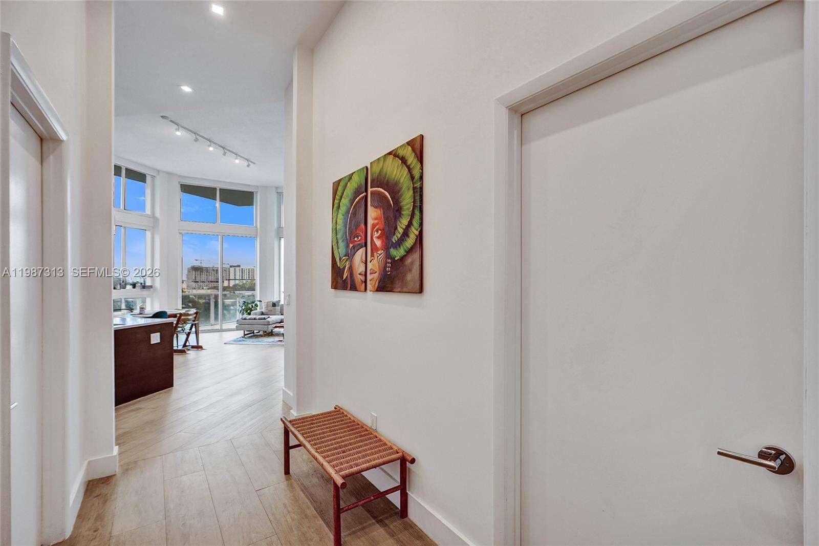Quantum On The Bay at 1900 Bayshore Dr, Miami, FL 33132 - For Sale photo 2