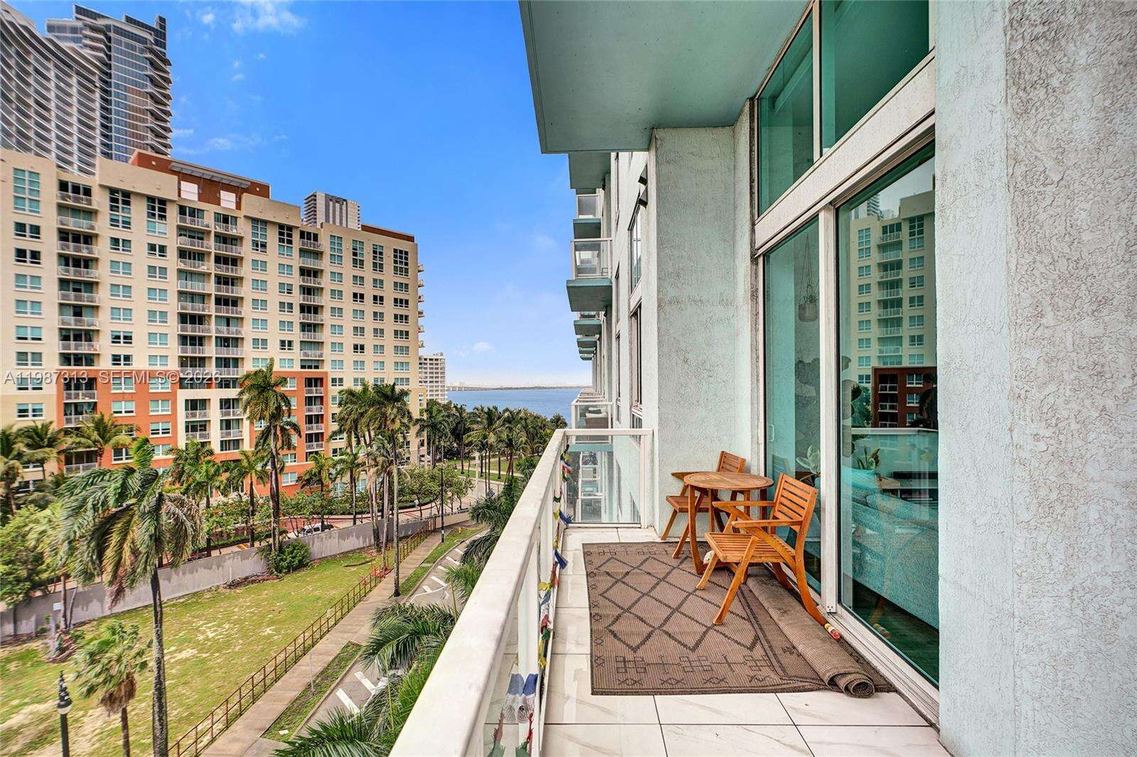 Quantum On The Bay at 1900 Bayshore Dr, Miami, FL 33132 - For Sale photo 16