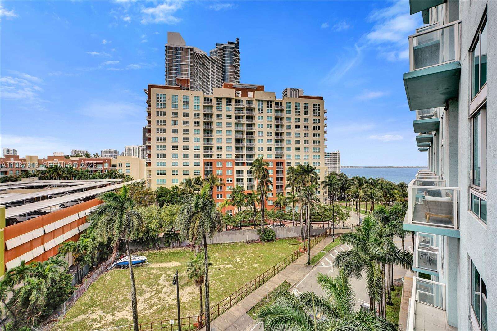 Quantum On The Bay at 1900 Bayshore Dr, Miami, FL 33132 - For Sale photo 18