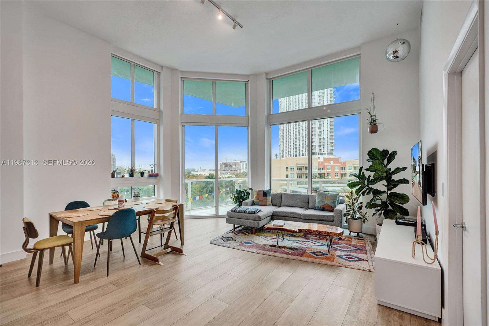 Quantum On The Bay at 1900 Bayshore Dr, Miami, FL 33132 - For Sale photo 5