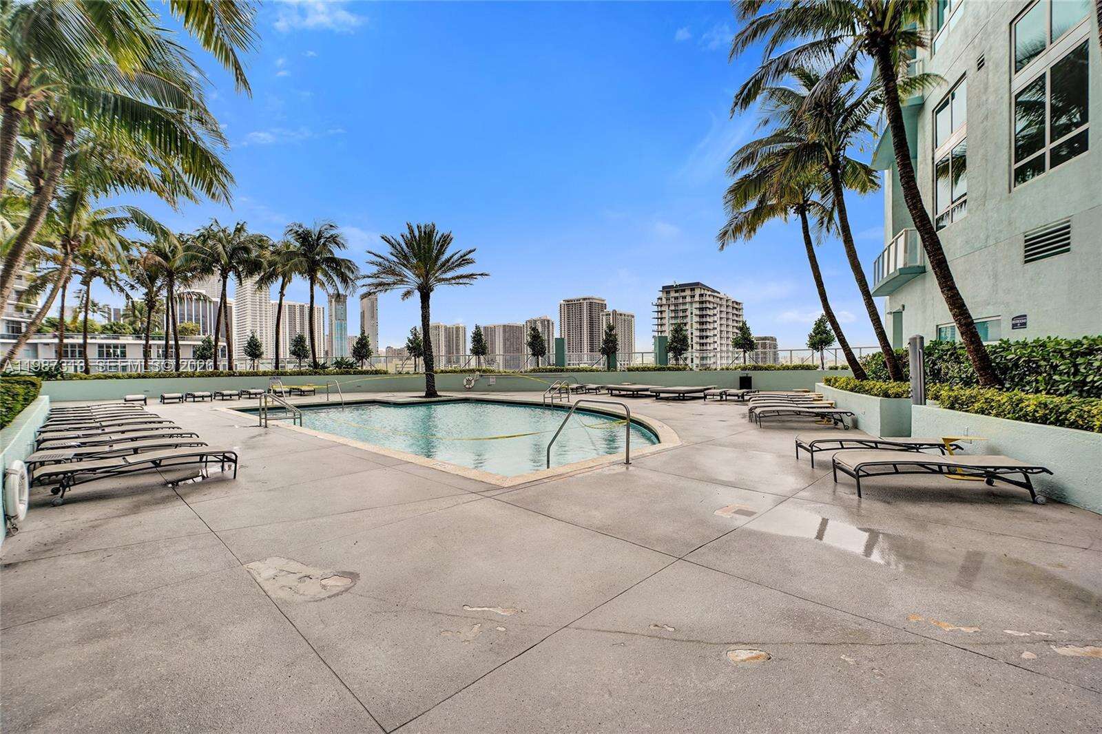 Quantum On The Bay at 1900 Bayshore Dr, Miami, FL 33132 - For Sale photo 50