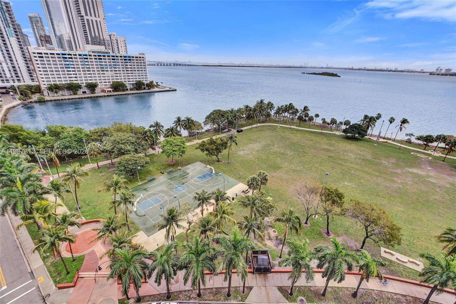 Quantum On The Bay at 1900 Bayshore Dr, Miami, FL 33132 - For Sale photo 57