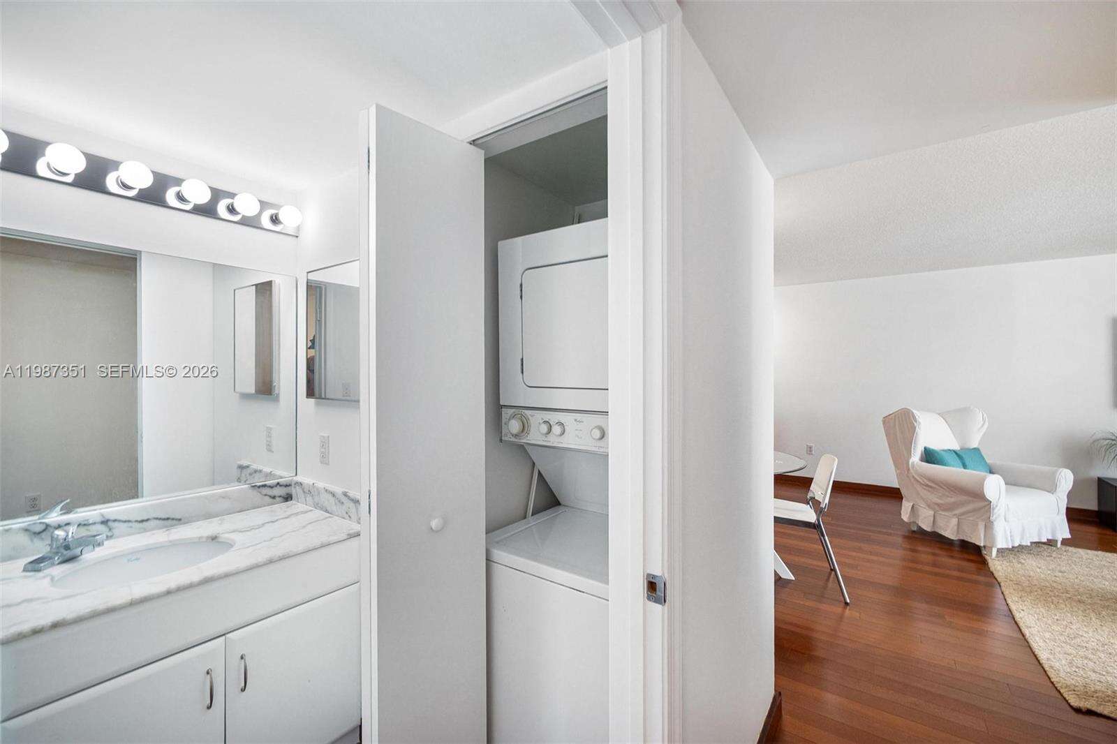 The Club At Brickell Bay at 1200 Brickell Bay Dr, Miami, FL 33131 - For Sale photo 18