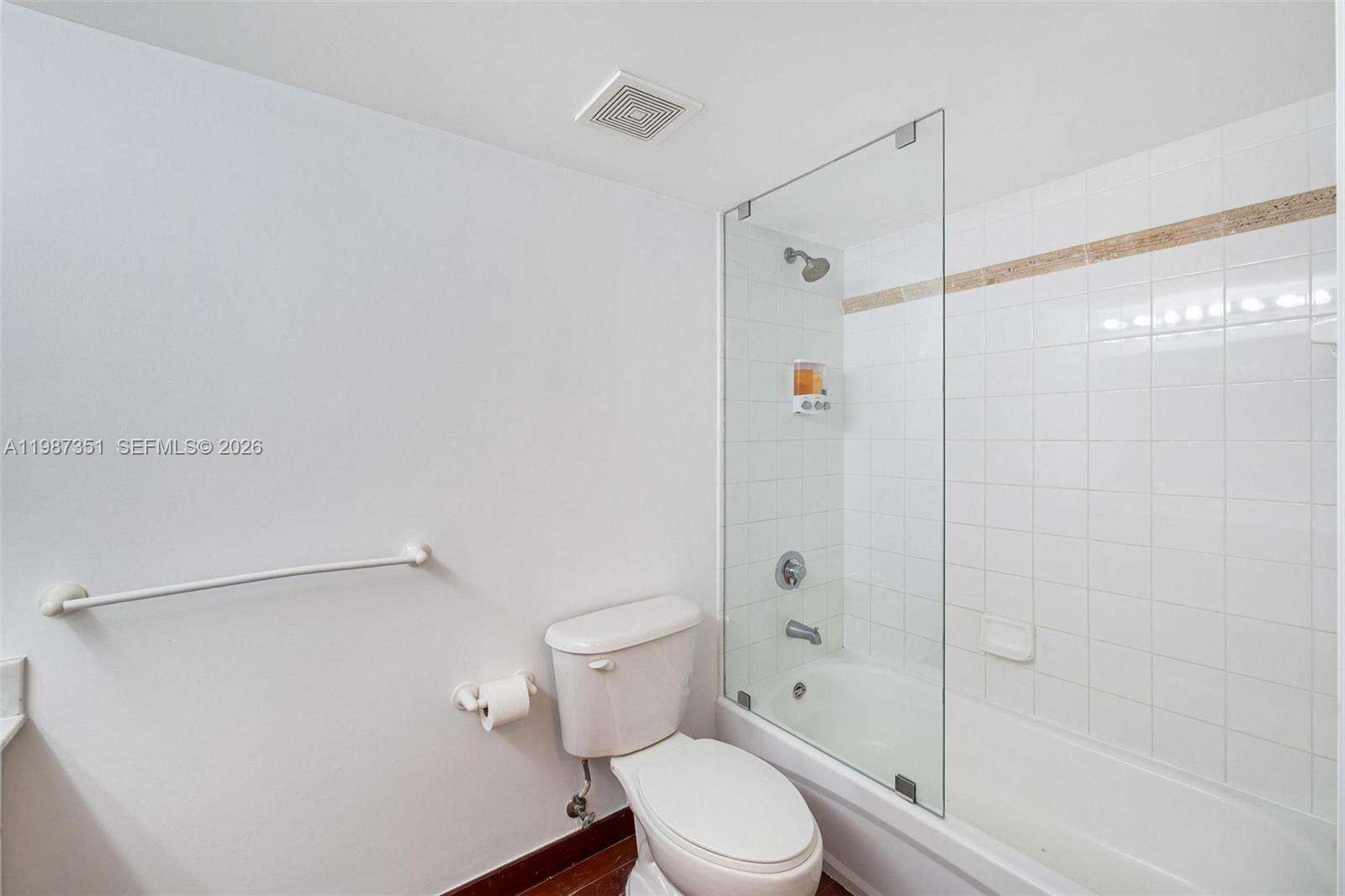 The Club At Brickell Bay at 1200 Brickell Bay Dr, Miami, FL 33131 - For Sale photo 10