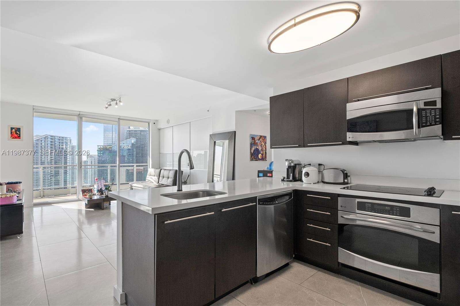 The Ivy at 90 3 St, Miami, FL 33130 - For Sale photo 6