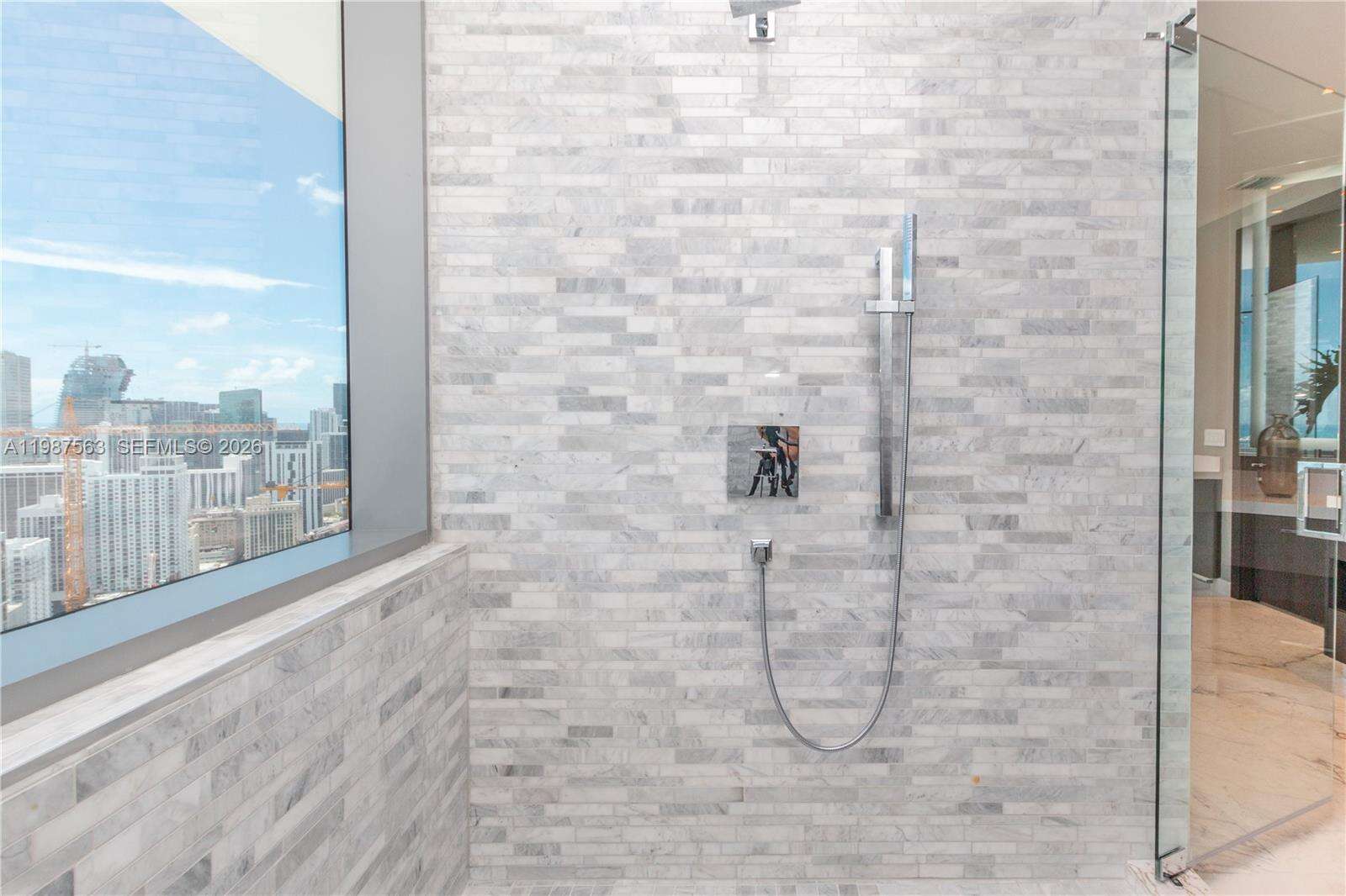 PARAMOUNT MIAMI WORLDCENTER - 851 1 Ave, Miami, FL 33132 | Picture 20