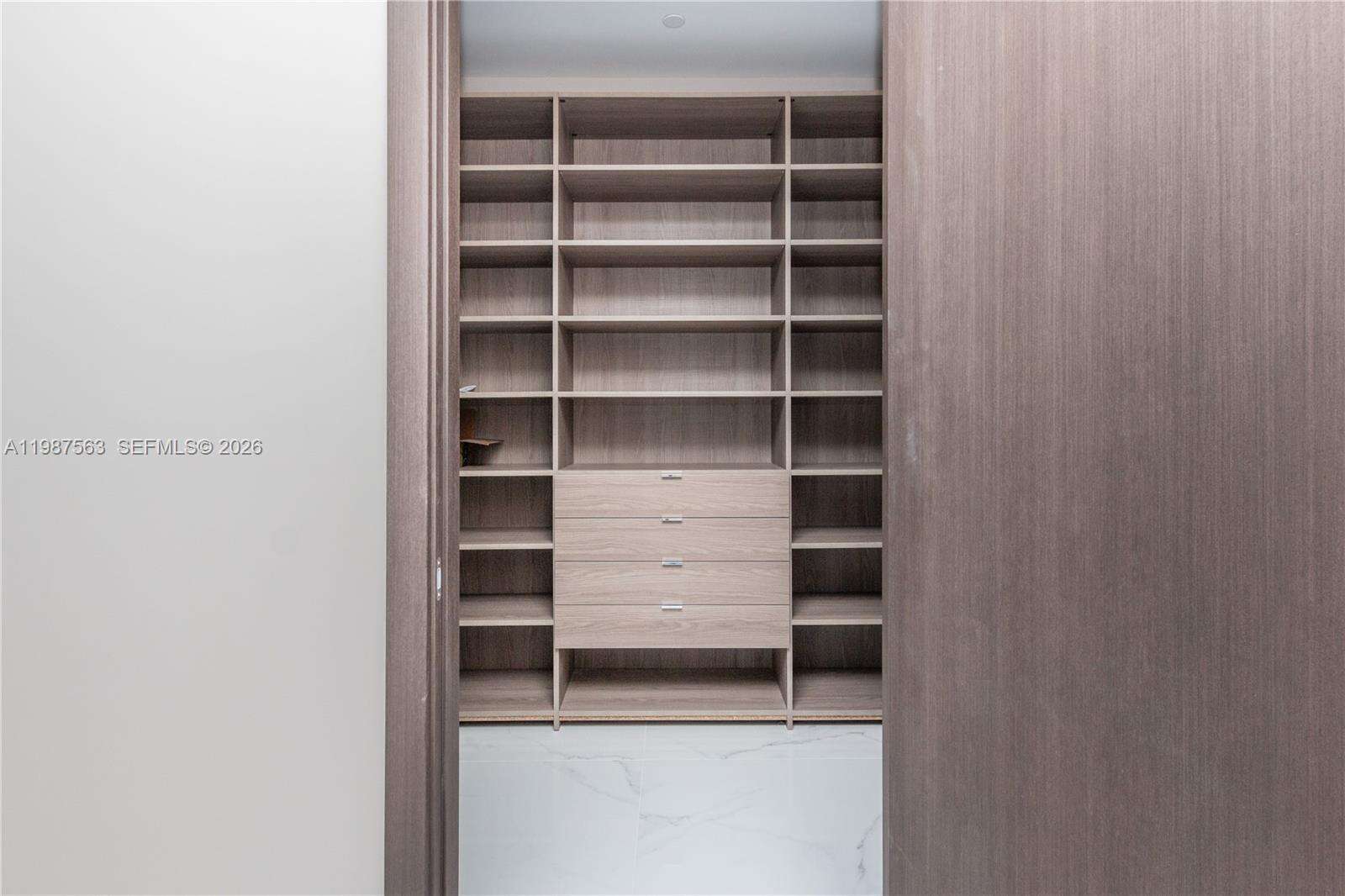 PARAMOUNT MIAMI WORLDCENTER - 851 1 Ave, Miami, FL 33132 | Picture 26