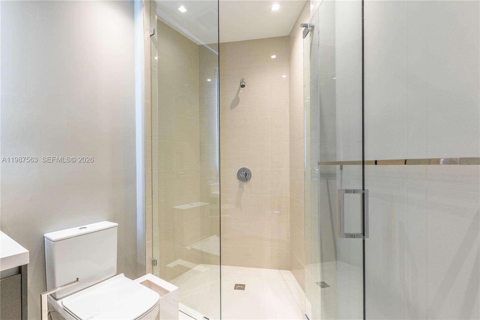 PARAMOUNT MIAMI WORLDCENTER - 851 1 Ave, Miami, FL 33132 | Picture 30