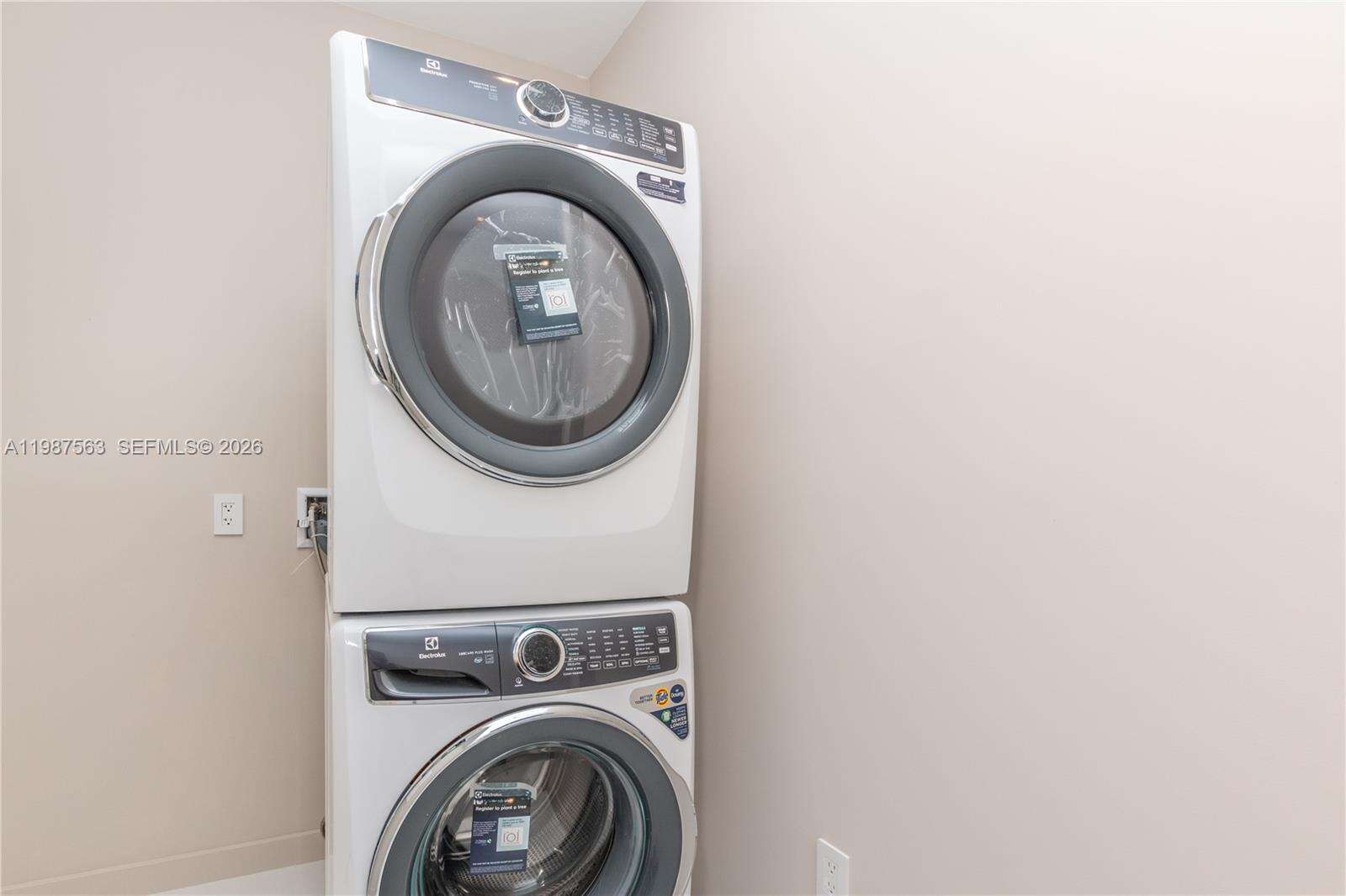 PARAMOUNT MIAMI WORLDCENTER - 851 1 Ave, Miami, FL 33132 | Picture 40