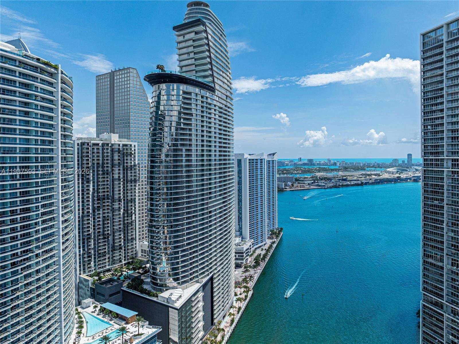 ASTON MARTIN RESIDENCES - 300 Biscayne Blvd Way, Miami, FL 33131 | Picture 28