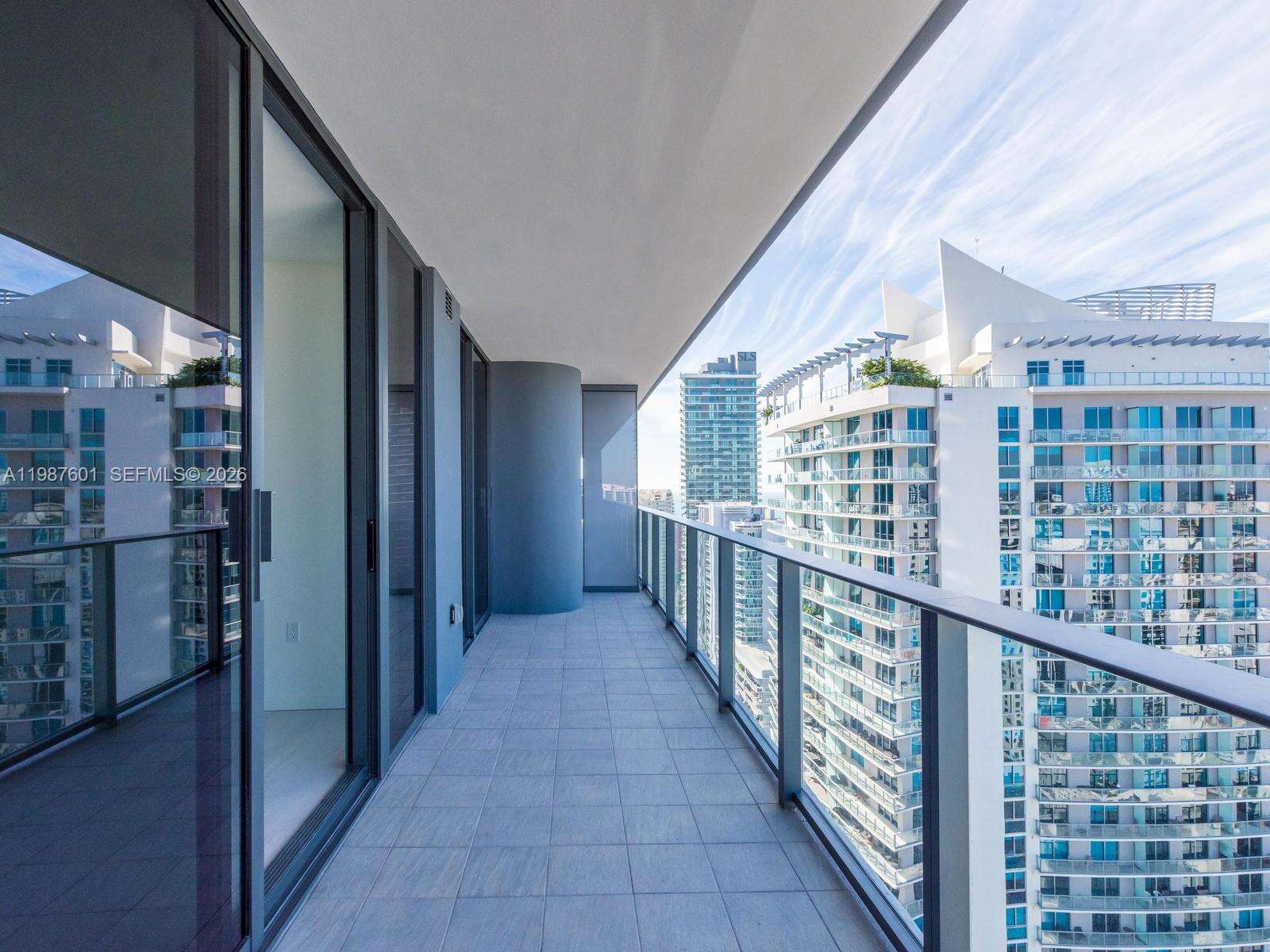 Brickell Flatiron at 1000 Brickell Plz, Miami, FL 33131 - For Sale photo 19