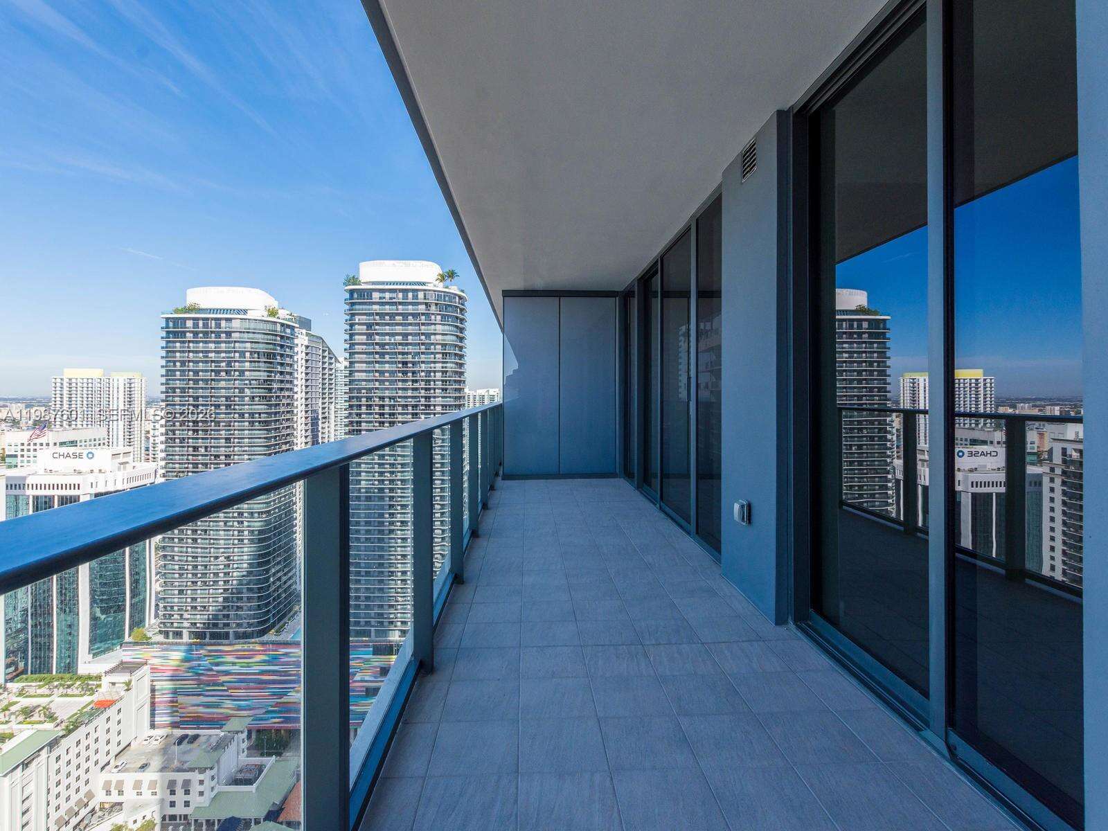 Brickell Flatiron at 1000 Brickell Plz, Miami, FL 33131 - For Sale photo 21
