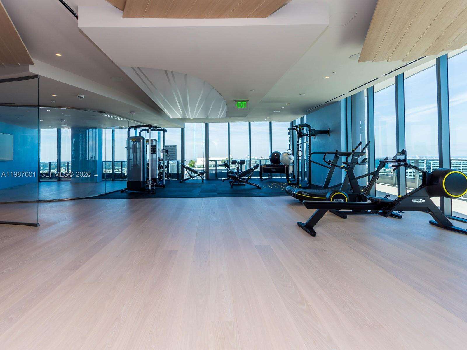 Brickell Flatiron at 1000 Brickell Plz, Miami, FL 33131 - For Sale photo 59
