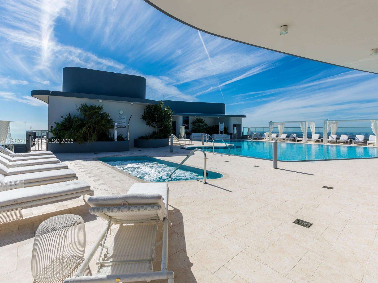 Brickell Flatiron at 1000 Brickell Plz, Miami, FL 33131 - For Sale photo 67